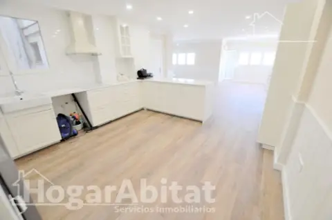 Piso en Carrer de San Vicente Mártir