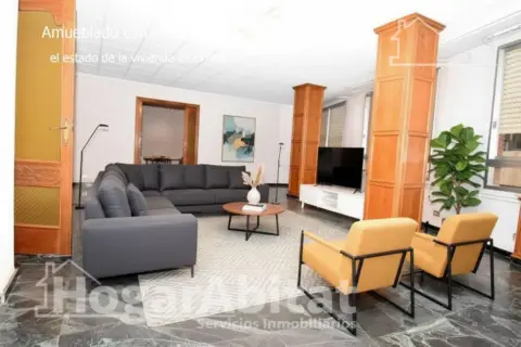 Piso en calle del Falcó