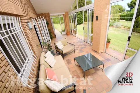 Chalet en calle Urb Les Palmes