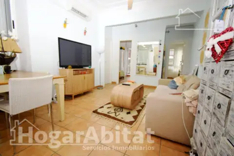 Piso en calle Teatre de La Marina