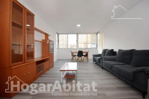 Piso en Carrer de Joaquín Febrer Carbó