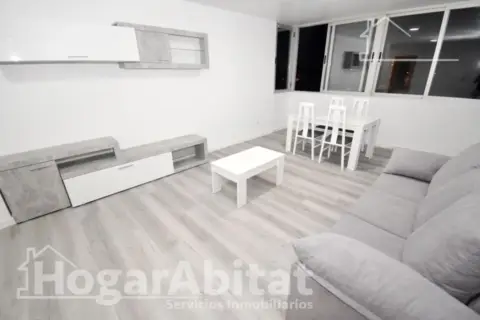 Piso en Carrer de Joaquín Febrer Carbó