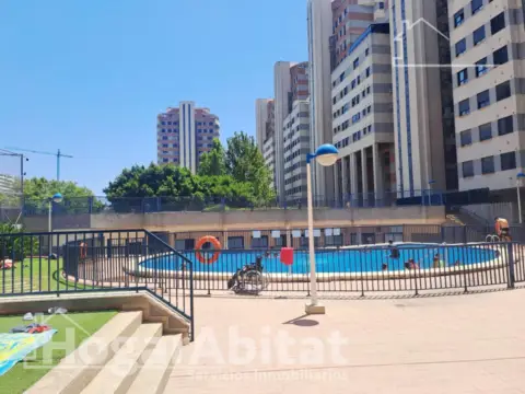 Piso en Carrer Rafael Lapesa Melgar