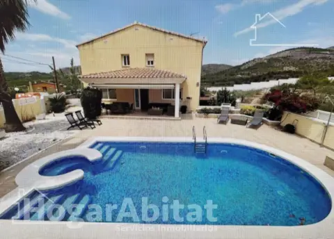 Chalet en calle Camps Dels