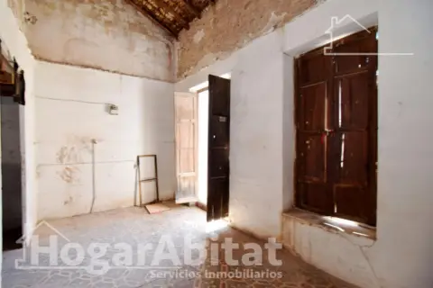 Casa en Carrer de la Cova Santa