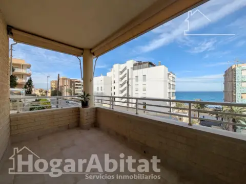 Piso en Carrer de les Islas Baleares