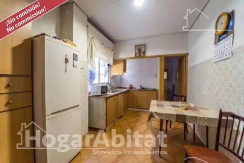 Casa en calle de los Reyes Católicos