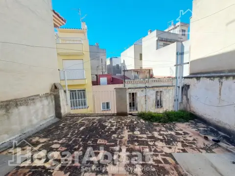 Casa en calle de los Dolores