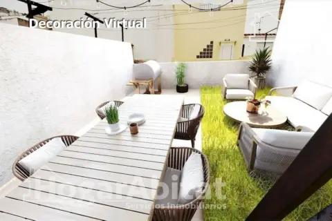 Casa en Avinguda de la Mare de Déu del Lledó