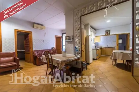 Casa en calle de los Reyes Católicos