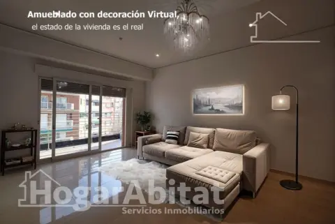 Piso en Avinguda de la República Argentina