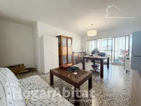 Piso en calle Maestra Maria Roca