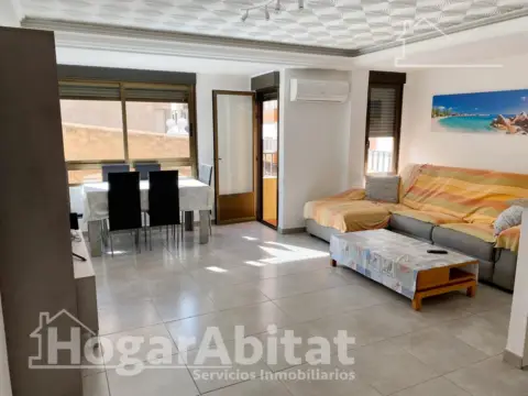 Piso en Carrer del Pintor Castell