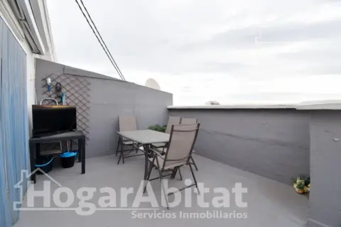 Ático en calle de Agustín Olivert