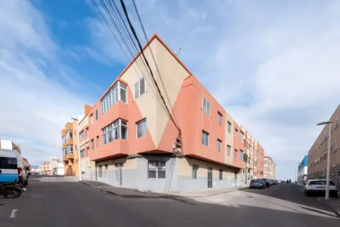 Piso en calle Azahar, 35