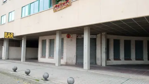 Local comercial en calle de Francisco Vighi