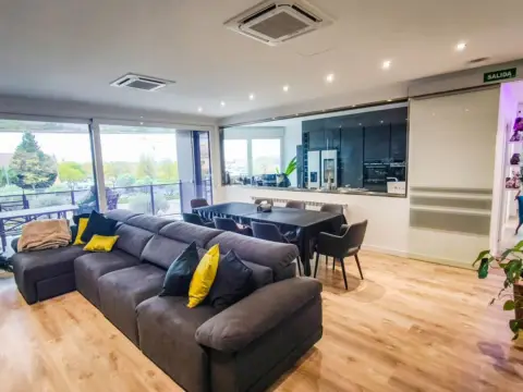 Piso en Avenida de Pilar Miró, 1