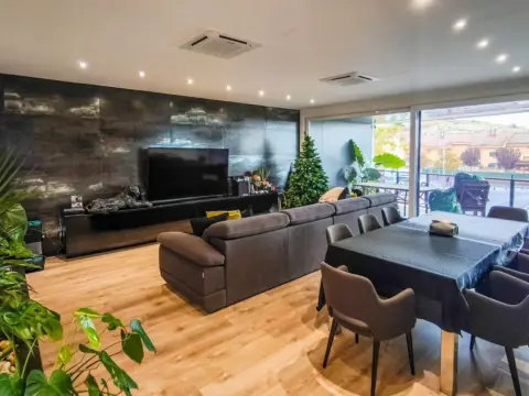 Piso en Avenida de Pilar Miró, 1