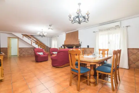 Chalet en calle Carrus, 1147