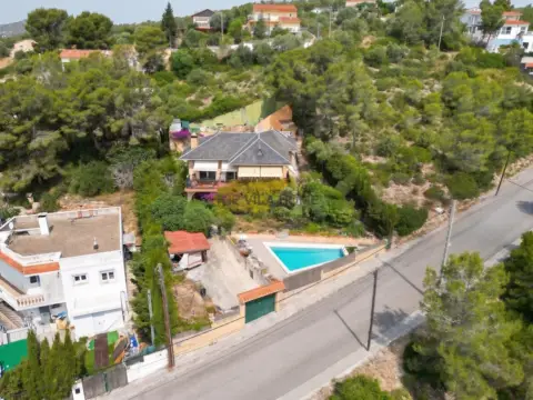 Casa en Les Colines-Cal Surià