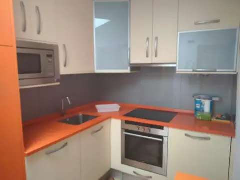 Casa pareada en calle Cervantes
