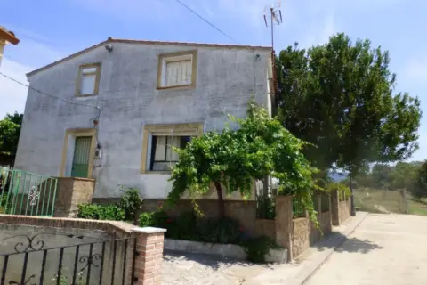 Casa rústica en calle Guadyerbas