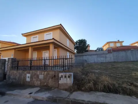 Chalet en Las Ventas de Retamosa