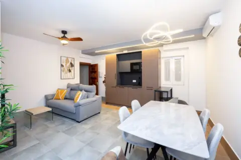 Piso en calle Recogidas, 8