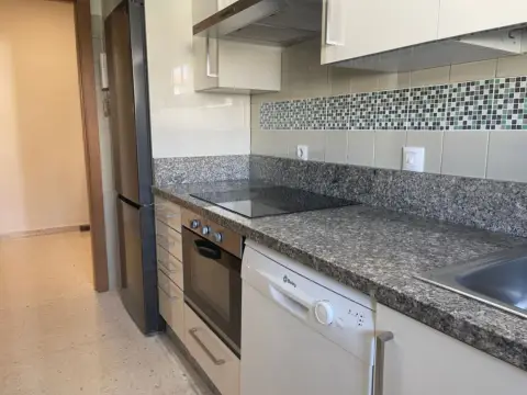Piso en Avenida de los Almogávares, 1