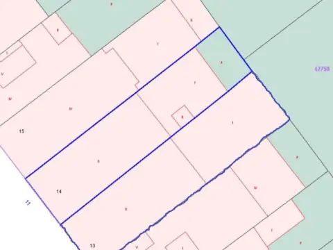 Terreno en Carrer de Santa Perpètua