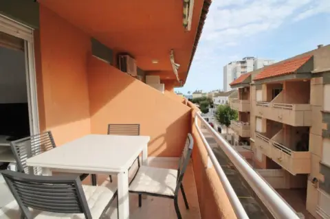 Apartamento en Avinguda de València, 33