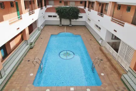 Apartamento en Avinguda de València, 33