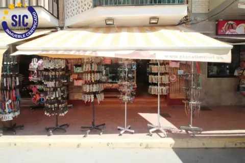 Local comercial en calle Dr Bellido