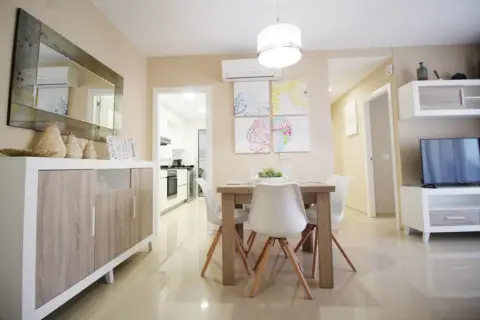 Apartamento en calle Amplaries