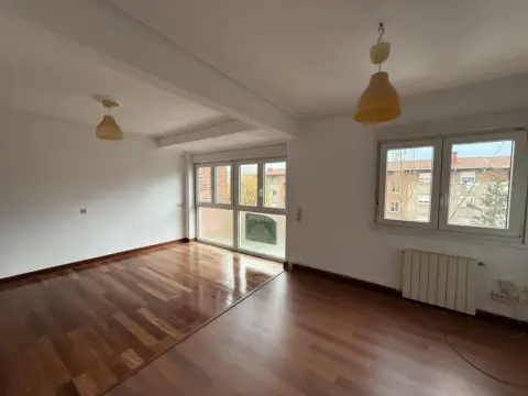 Piso en Grupo de San Juan