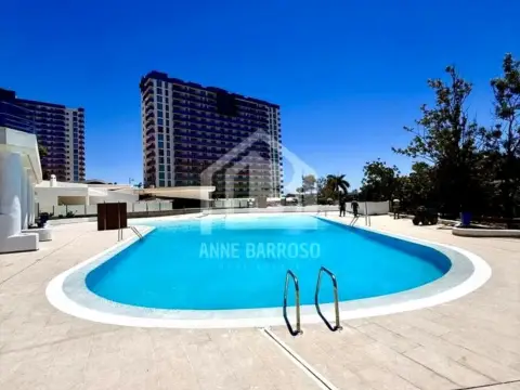 Piso en Avenida Adeje 300