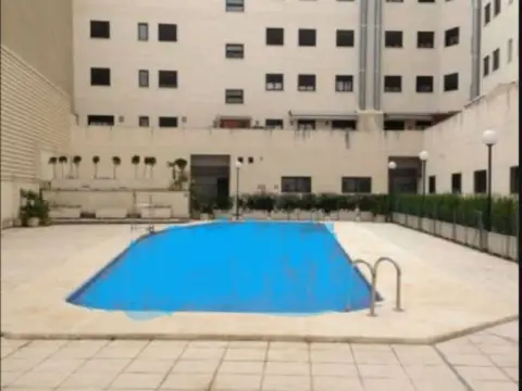 Piso en calle Rafael Ridaura