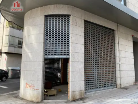 Local comercial en Veintiuno
