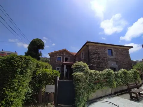Chalet en calle de la Travesa