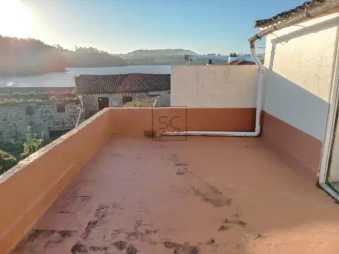 Casa adosada en Lugar Barcias