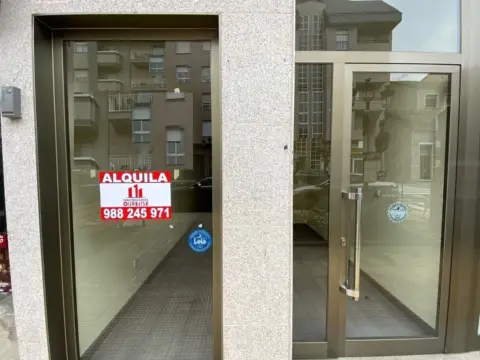 Local comercial en A Valenza