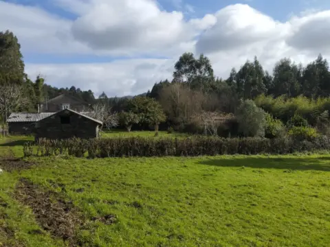 Casa en Sedes-Pedroso-Doso
