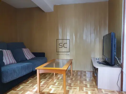 Casa en calle Almieiras