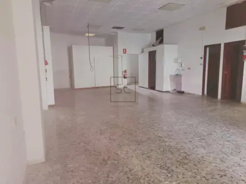 Local comercial en calle de Concepción Arenal