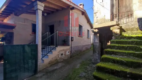 Casa en Vilar de Astrés - Palmés - Arrabaldo