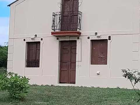 Casa en calle Monte