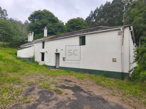 Casa en calle Seara. Ferreira