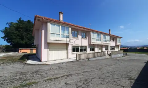 Chalet en calle Campo de Chao