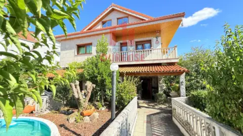 Casa en Sobrado Do Bispo