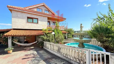 Casa en Sobrado Do Bispo